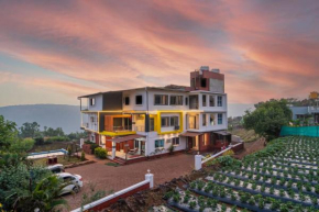 Strawberry King Resort